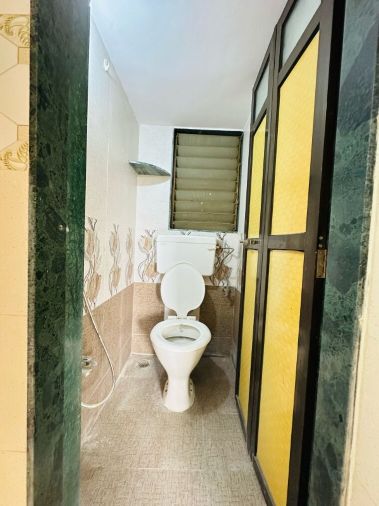 Bathroom, shashwat-park 1 Bedroom 665 Sq.Ft. Apartment In Badlapur West Thane 8358766