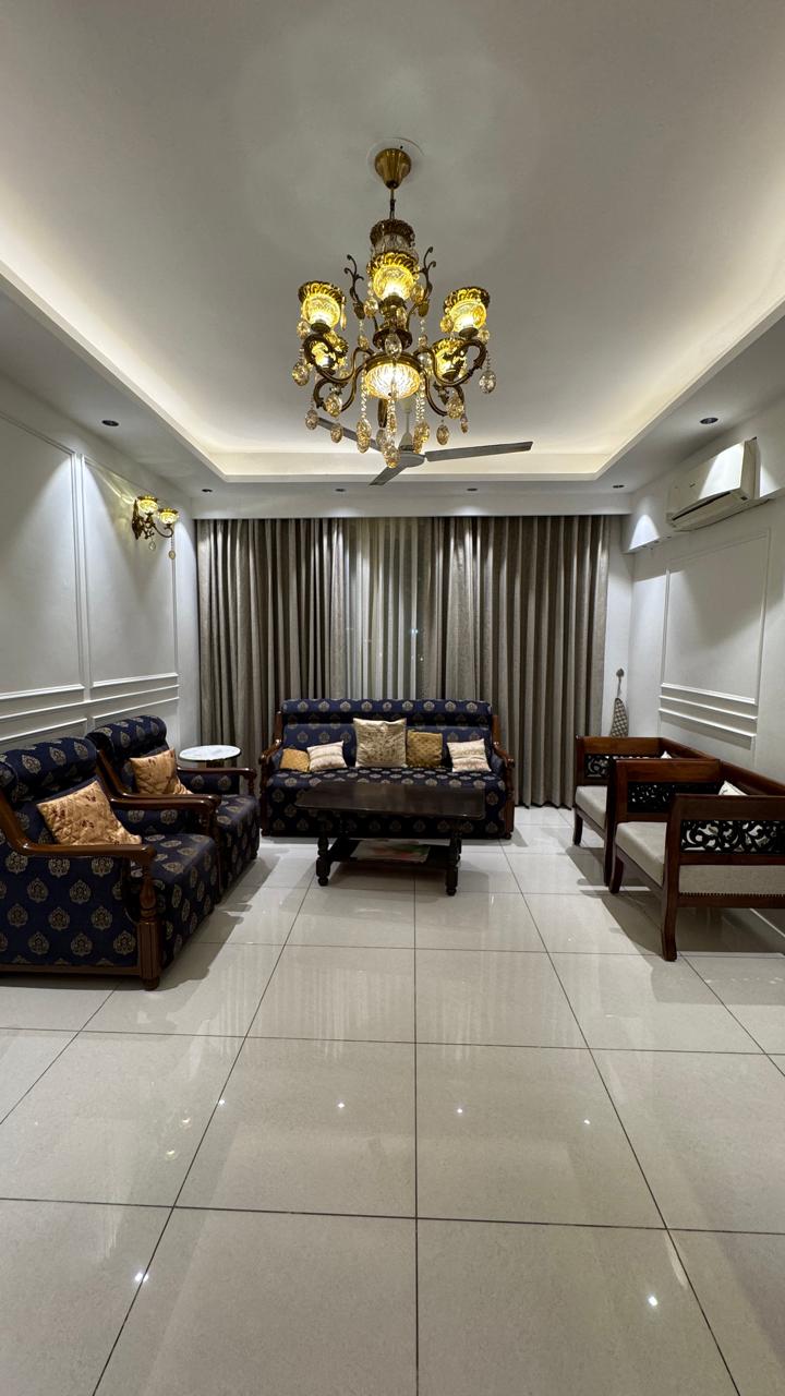 3.5 BHK + Servant Room,Study Room Apartment For Sale in M3M Escala