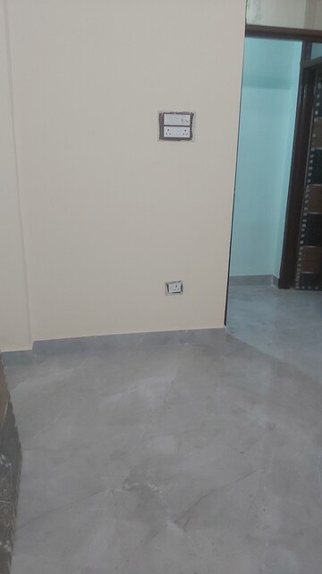 2.5 BHK Builder Floor For Rent in Mayur Vihar