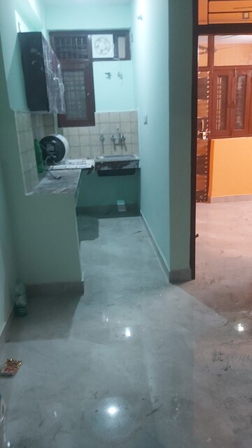 Kitchen in 2.5 BHK Builder Floor at Mayur Vihar – for Rent