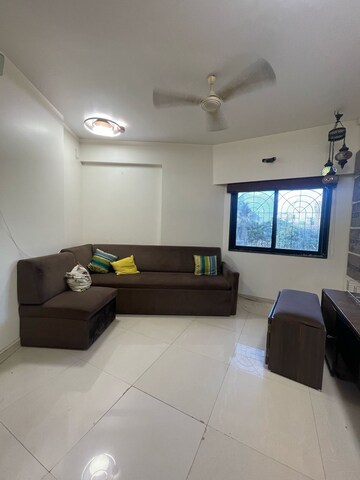 Master Bedroom in 2 BHK Apartment at Avinash Tower, Andheri West – for Rent