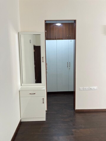 Room in 3 BHK Apartment at Puravankara Purva Zenium, Hosahalli – for Rent
