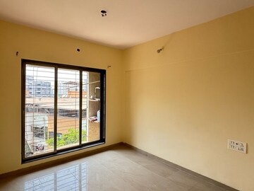 Room in 2 BHK Apartment at Anchor Park Phase II, Vasai East – for Sale