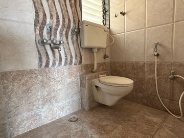 Bathroom in 2 BHK Apartment at Anchor Park Phase II, Vasai East – for Sale