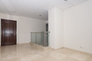  2 BHK Apartment at LnT Crescent Bay T5, Parel – for Rent