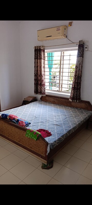 Bedroom in 2 BHK Villa at Samay Aangi Bunglows, Paldi – for Rent