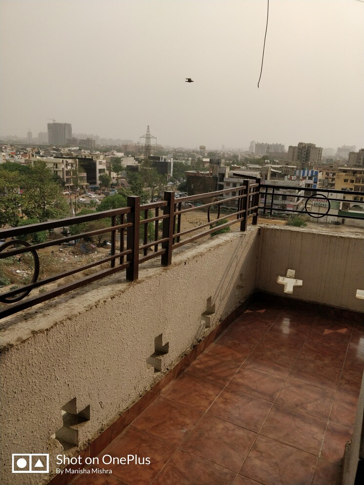 Balcony, tarunika-arunima-palace 3 Bedroom 1503 Sq.Ft. Apartment In Vasundhara Sector 4 Ghaziabad 8358910