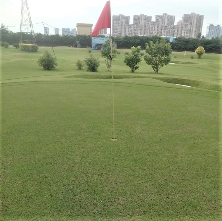 Garden, sidhartha-diplomats-golf-link 3 Bedroom 746 Sq.Ft. Apartment In Sector 110 Gurgaon 8358914