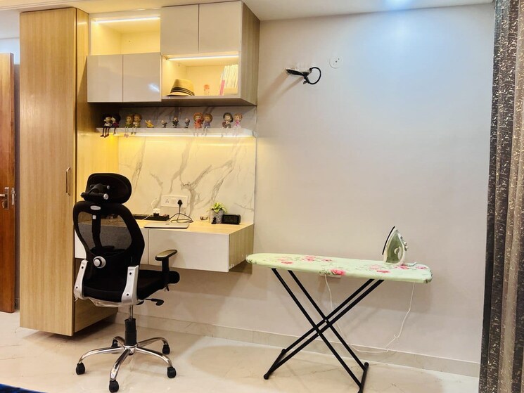 Master Bedroom, m3m-merlin 4 Bedroom 3122 Sq.Ft. Apartment In Sector 67 Gurgaon 8358952