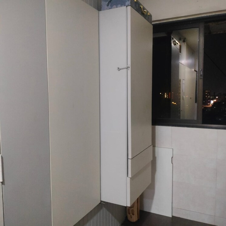 Bathroom, vile parle east 1 Bedroom 360 Sq.Ft. Apartment In Vile Parle East Mumbai 8358953