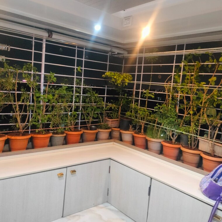 Balcony, vile parle east 1 Bedroom 360 Sq.Ft. Apartment In Vile Parle East Mumbai 8358953