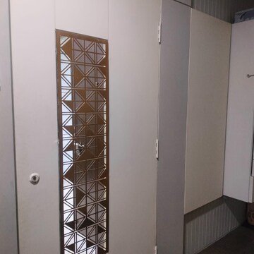 Bathroom in 1 BHK Apartment at Vile Parle East – for Sale