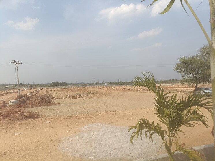 undefined, madhapur  200 Sq.Yd. Plot In Madhapur Hyderabad 8358963
