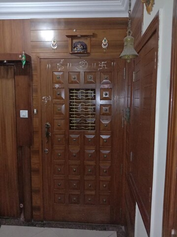 Bathroom in 3 BHK Apartment at Raheja Sherwood, Goregaon East – for Rent
