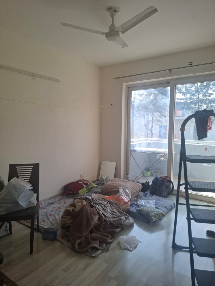 Balcony, chd-avenue-71 2.5 Bedroom 1750 Sq.Ft. Apartment In Sector 71 Gurgaon 8358987