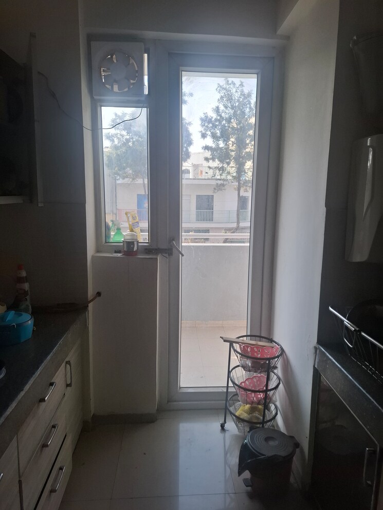 Kitchen, chd-avenue-71 2.5 Bedroom 1750 Sq.Ft. Apartment In Sector 71 Gurgaon 8358987