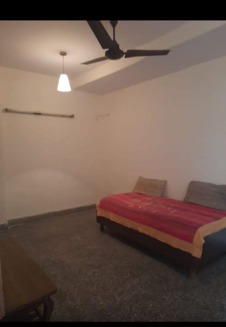 3 BHK Builder Floor For Sale in Kailash Colony