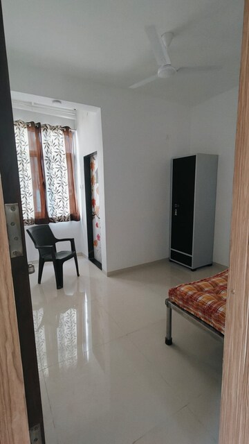 Furnished Amenities in 3 BHK Apartment at Tulip Garden Baner, Baner – for Rent