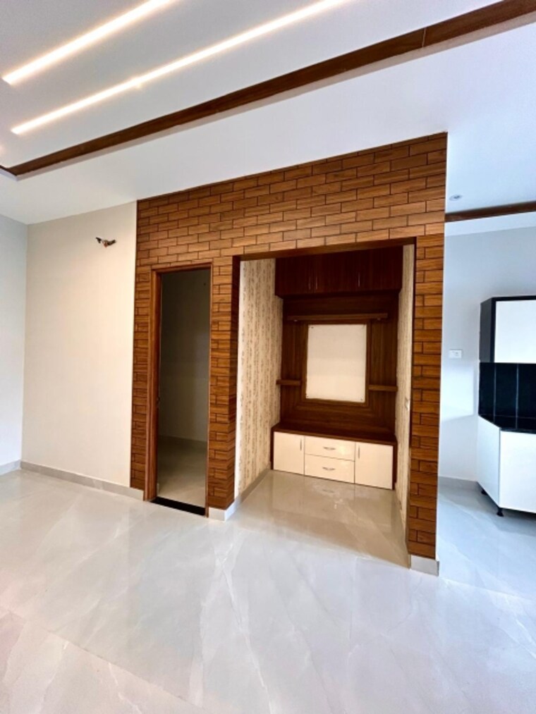 Room, sector 125 4 Bedroom 200 Sq.Yd. Villa In Sector 125 Mohali 8359055