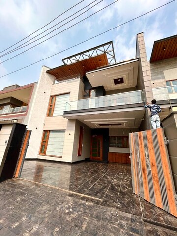 4 BHK Villa – Exterior View View at Sector 125 - for Sale