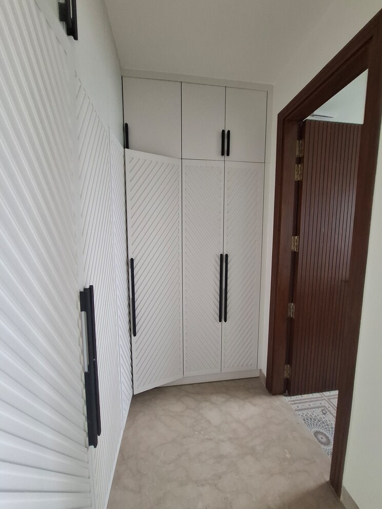 undefined, emaar-emerald-floors-premier 3.5 Bedroom 1650 Sq.Ft. Apartment In Sector 65 Gurgaon 8359048