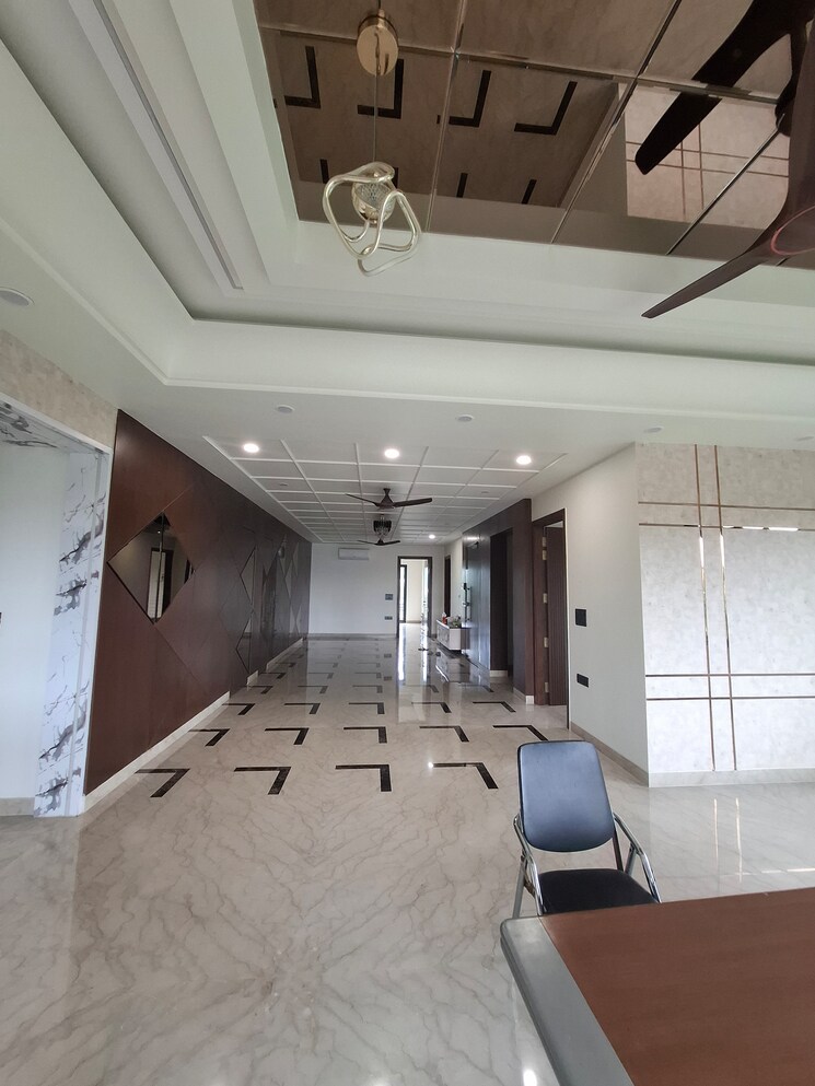 Master Bedroom, emaar-emerald-floors-premier 3.5 Bedroom 1650 Sq.Ft. Apartment In Sector 65 Gurgaon 8359048