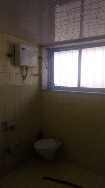 2 BHK Apartment For Rent in Bandra West