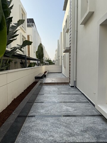 Balcony in 4 BHK Villa at My Home Ankura, Tellapur – for Rent