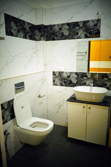 Team Area in 5 BHK Apartment at Manjeera Purple Town, Gopanpally – for Rent