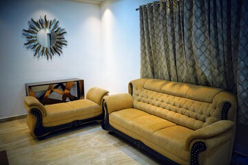 Bedroom in 5 BHK Apartment at Manjeera Purple Town, Gopanpally – for Rent