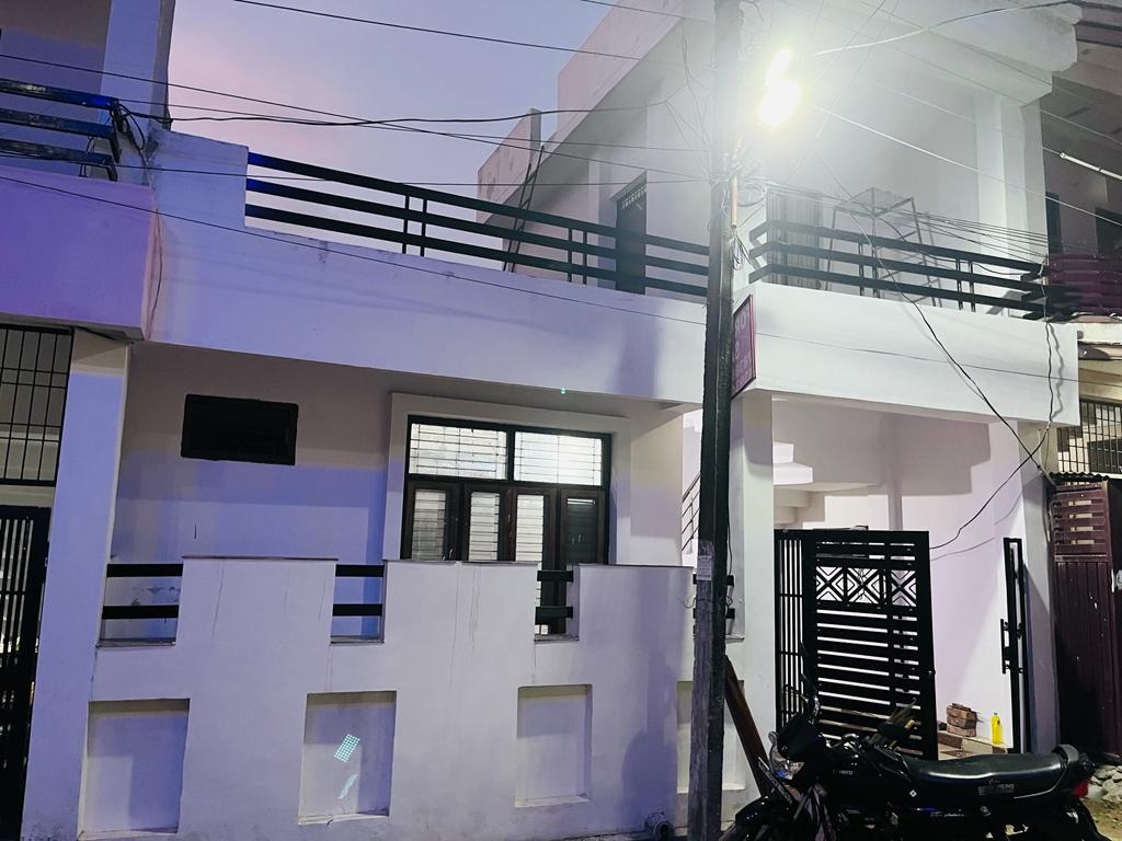 2 BHK Independent House For Sale in Jankipuram Extension