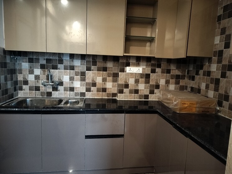 Kitchen, knowledge park 3 greater noida 1 Bedroom 575 Sq.Ft. Builder Floor In Knowledge Park 3 Greater Noida Greater Noida 8359274