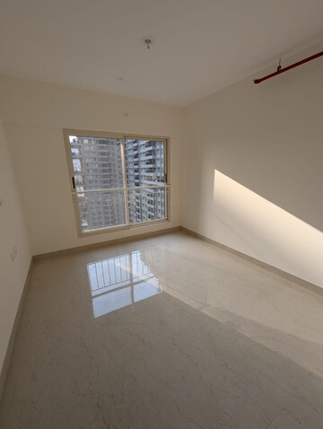 Room in 3 BHK Apartment at Supreme Estia Phase 1, Baner – for Rent