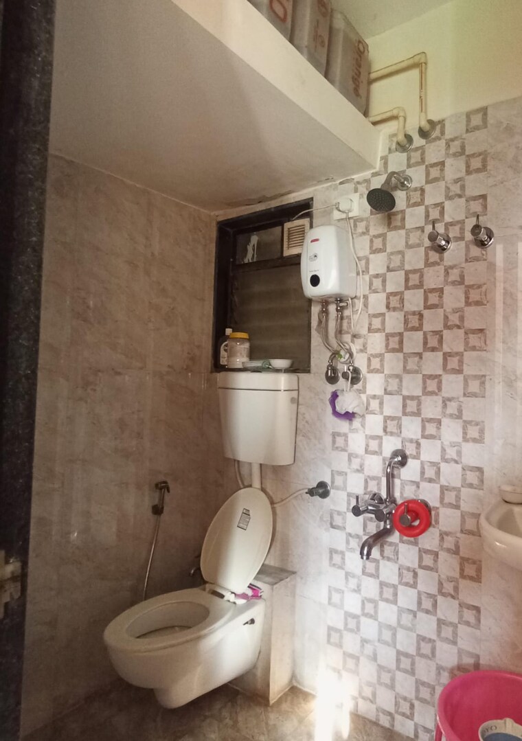 Bathroom, bhoomi-acropolis 1 Bedroom 630 Sq.Ft. Apartment In Virar West Palghar 8359356