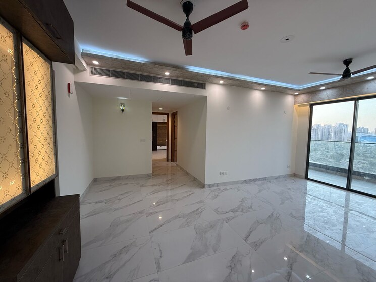 Room, m3m-heights 3.5 Bedroom 2052 Sq.Ft. Apartment In Sector 65 Gurgaon 8359361