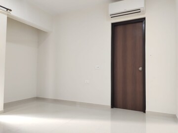 Master Bedroom in 2 BHK Apartment at JP North Atria, Mira Road – for Rent