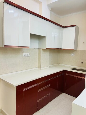 Kitchen in 2 BHK Builder Floor at Khajoori Khas – for Sale