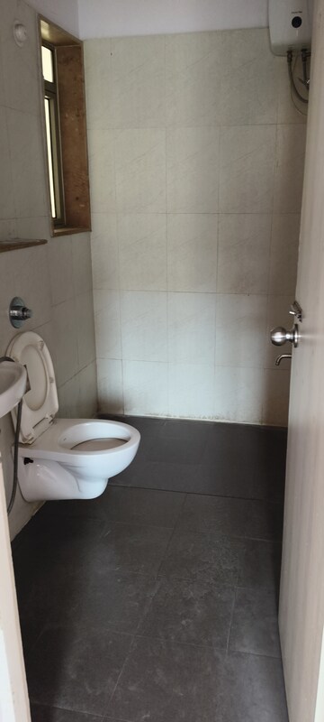 Bathroom in 1.5 BHK Apartment at Lodha Casa Rio, Dombivli East – for Rent