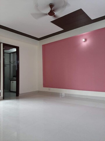 Room in 2.5 BHK Independent House at Sector 82 – for Rent