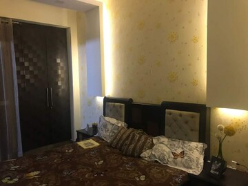 Living Room in 2.5 BHK Independent House at Sector 82 – for Rent