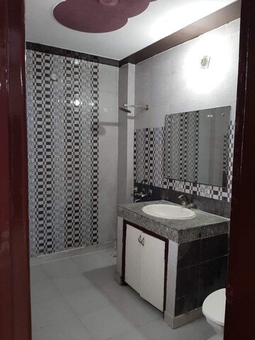 Bathroom in 2.5 BHK Independent House at Sector 82 – for Rent