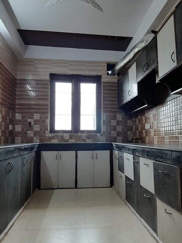 Kitchen in 2.5 BHK Independent House at Sector 82 – for Rent