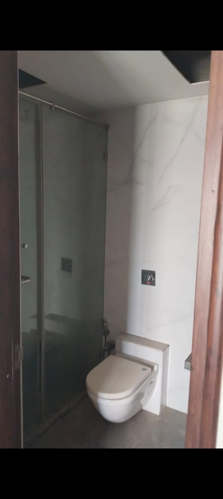 Bathroom, kukreja-chembur-heights-2 2 Bedroom 690 Sq.Ft. Apartment In Chembur Mumbai 8359434