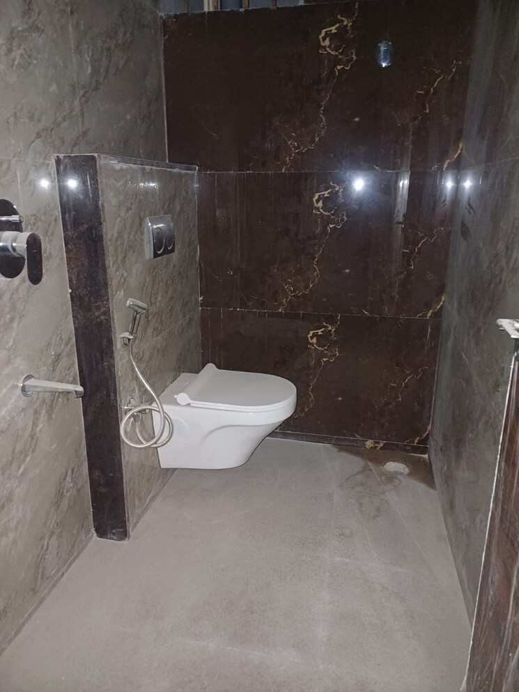 Bathroom, deepanjali nagar 3 Bedroom 1375 Sq.Ft. Apartment In Deepanjali Nagar Bangalore 8359432