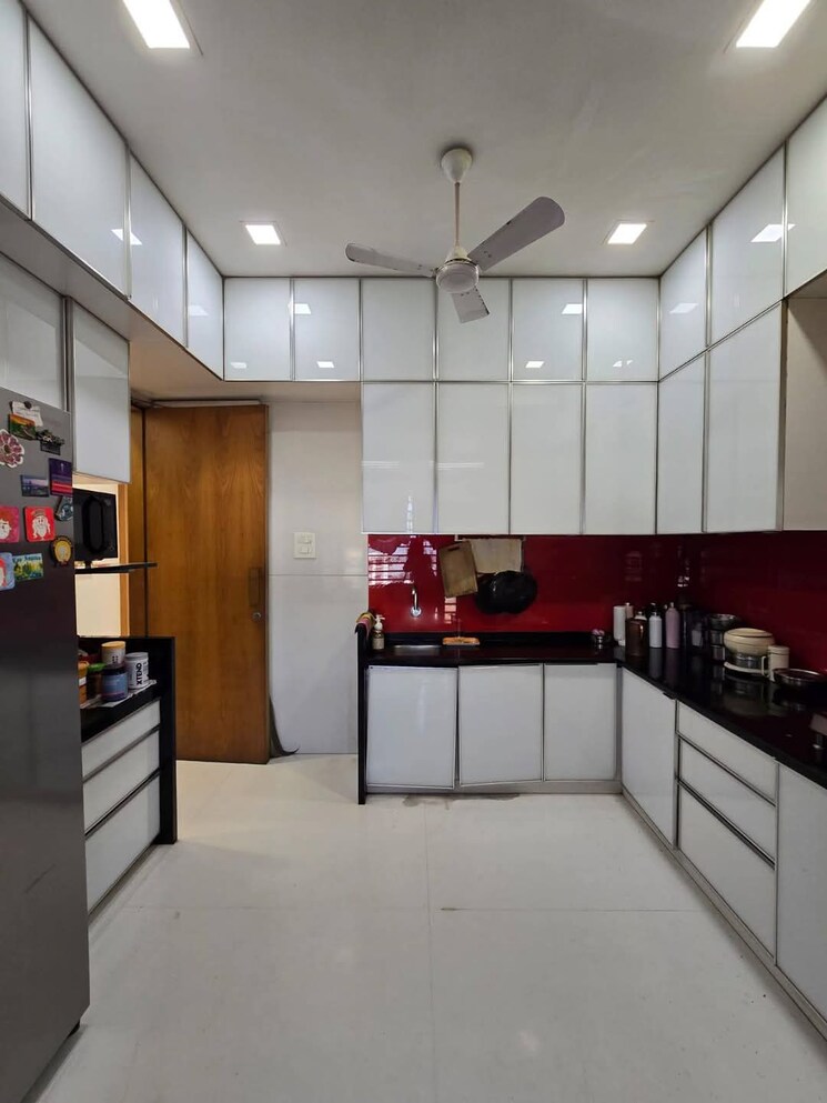 Kitchen, wadhwa-river-heaven 3 Bedroom 1500 Sq.Ft. Apartment In Juhu Mumbai 8359551