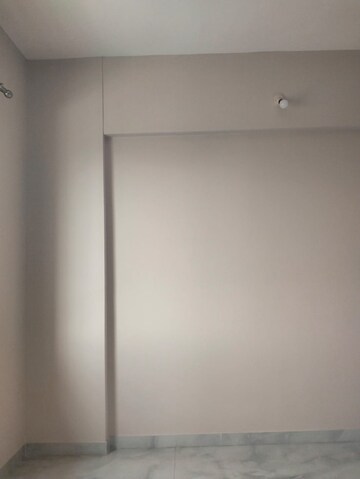 Room in 2 BHK Apartment at Vaishnavi Sahil Heights, Pimple Nilakh – for Rent