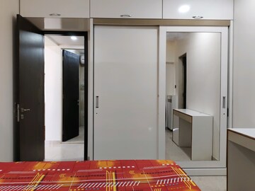Bedroom in 2 BHK Apartment at JP Decks, Goregaon East – for Rent