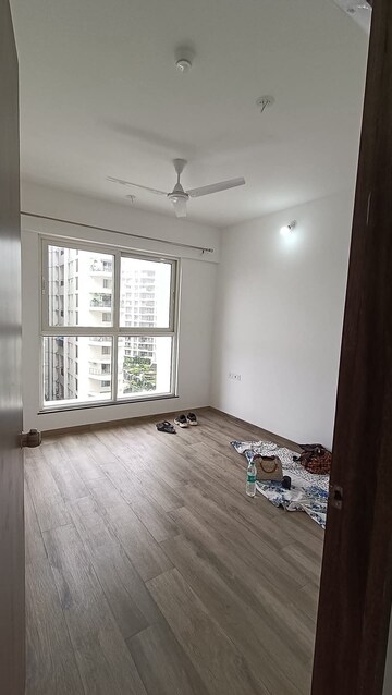 Room in 2 BHK Apartment at Goel Ganga Serio, Kharadi – for Rent
