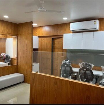 Furnished Amenities in  Office Space at Satra Plaza, Sector 19d – for Rent