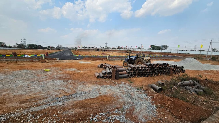 Exterior View, yuva-park  182 Sq.Yd. Plot In Shadnagar Hyderabad 8359648